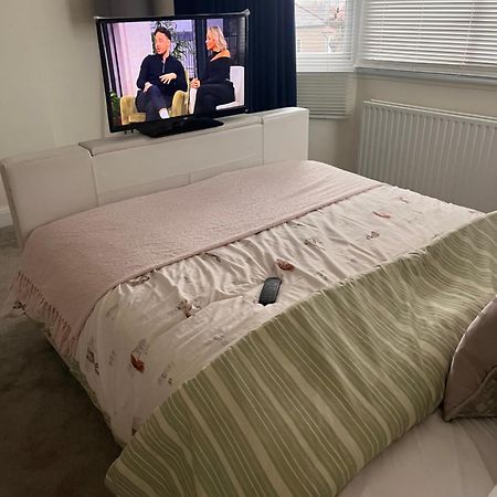 لندن Home From Home Cosy B&B المظهر الخارجي الصورة
