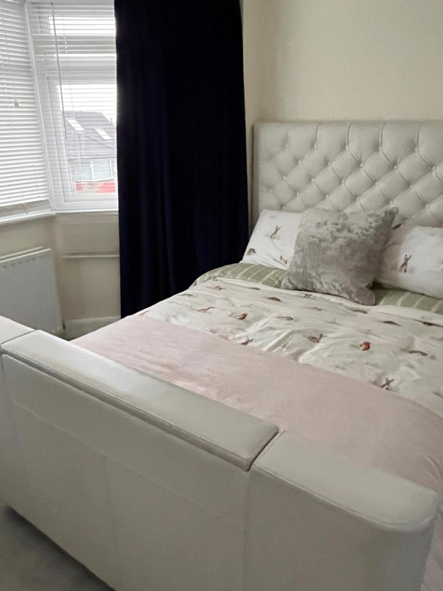لندن Home From Home Cosy B&B المظهر الخارجي الصورة